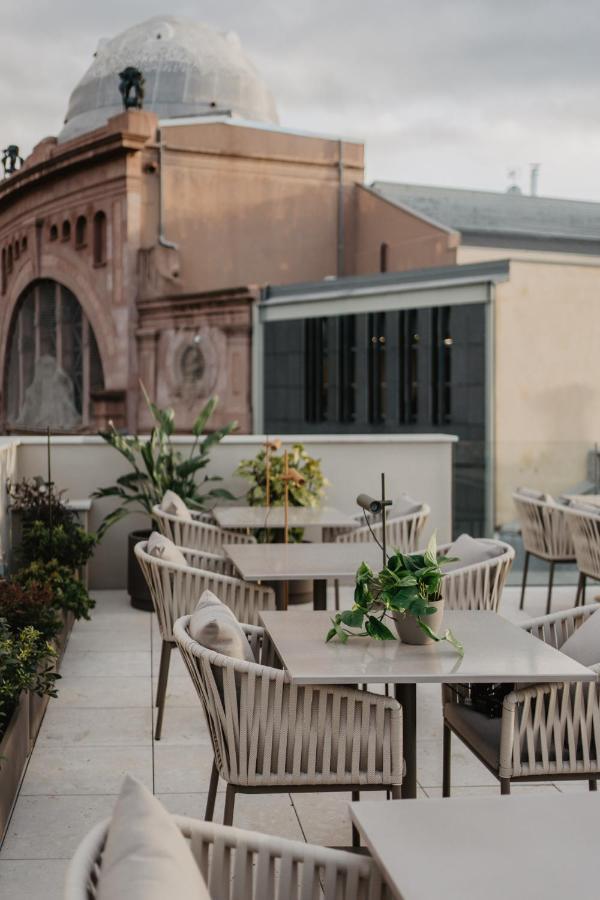 Hotel Petit Luxe Terrassa Exterior photo